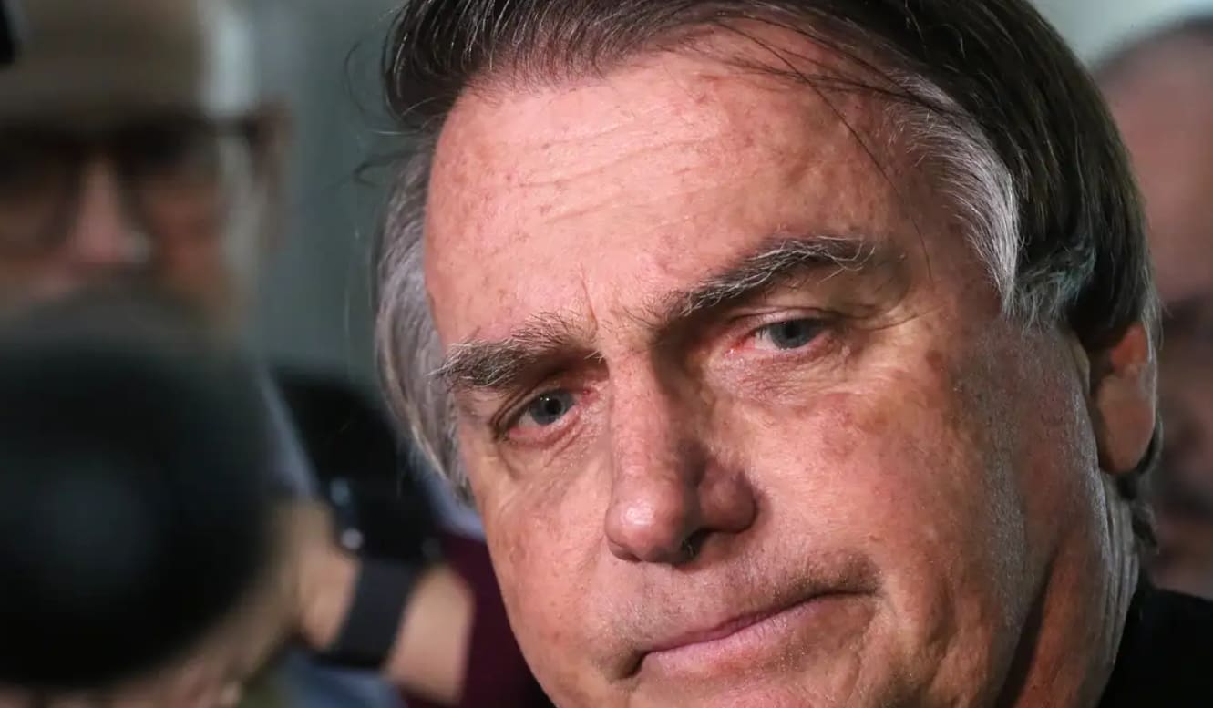 Na imagem, o ex-presidente Jair Bolsonaro (PL)