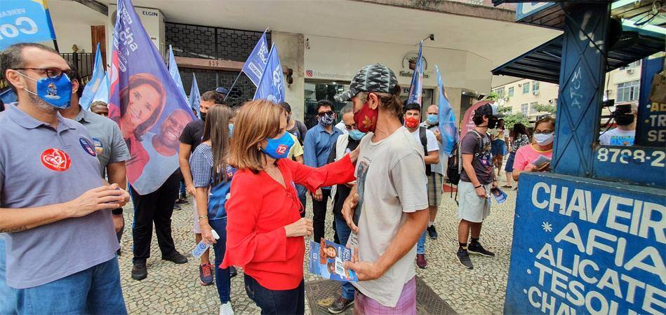 Candidata a prefeito do Rio de Janeiro, Martha Rocha (PDT) tenta se apresentar como a única alternativa para tirar o atual prefeito, Marcelo Crivella, da disputa