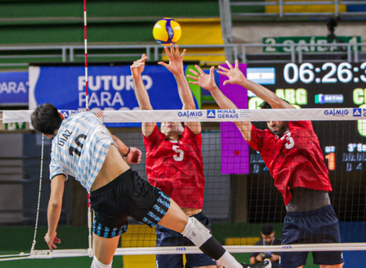 Argentina e Chile no terceiro dia de Copa América de Vôlei