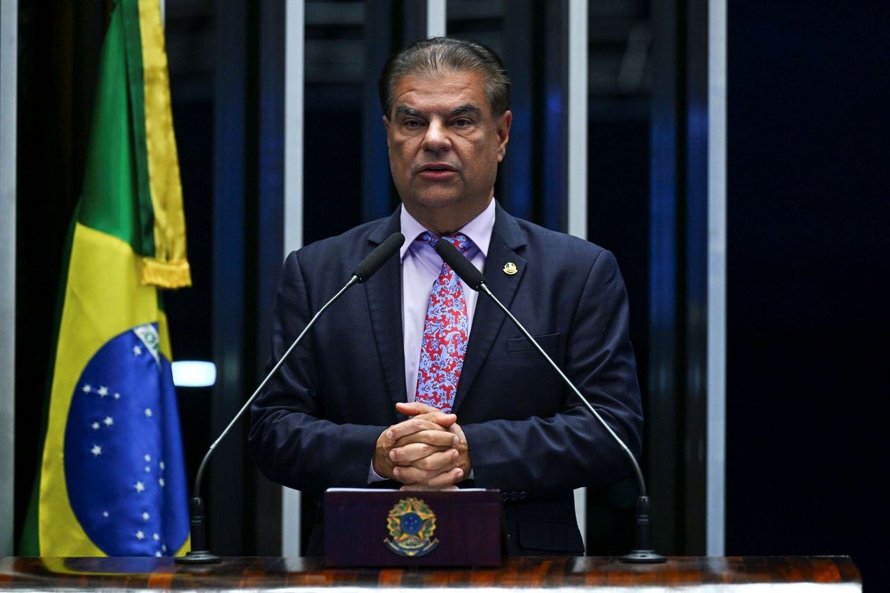 Senador Nelsinho Trad, presidente da CRE, busca diálogo para impedir tarifaço de Trump
