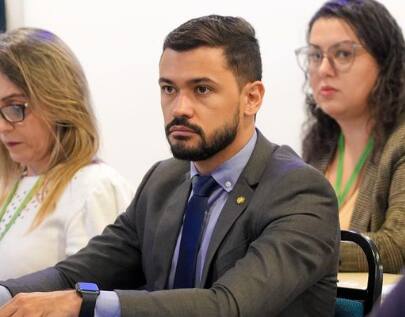 Viana criticou postura de filiados ao PL que fazem "oposição por oposição"