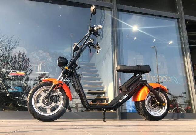 Para guiar scooters elétricas será preciso ter carteira