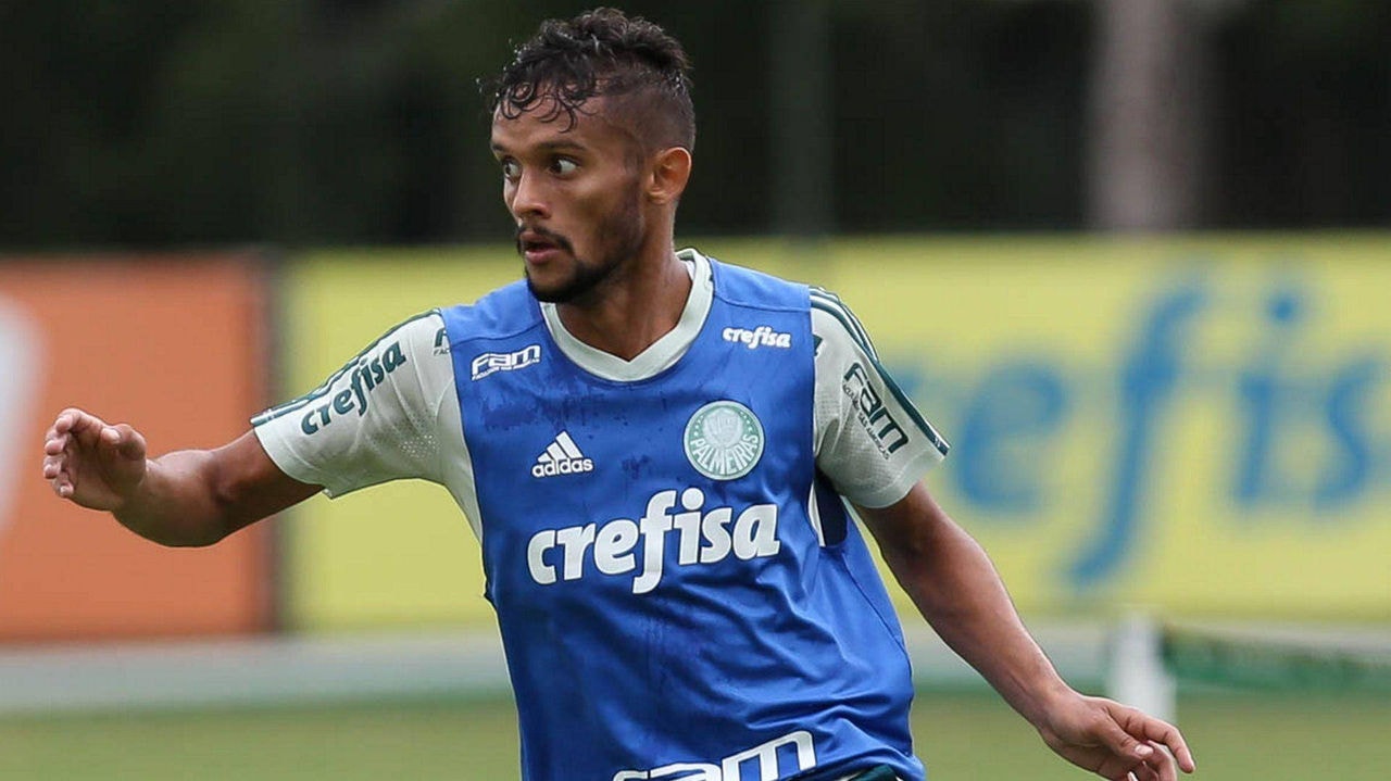 Gustavo Scarpa, do Palmeiras