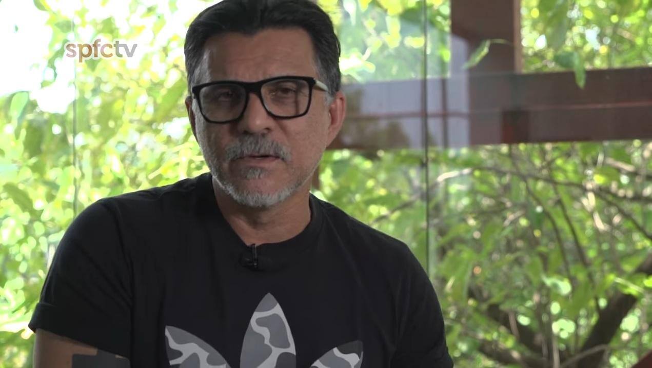 Ex-zagueiro Ricardo Rocha