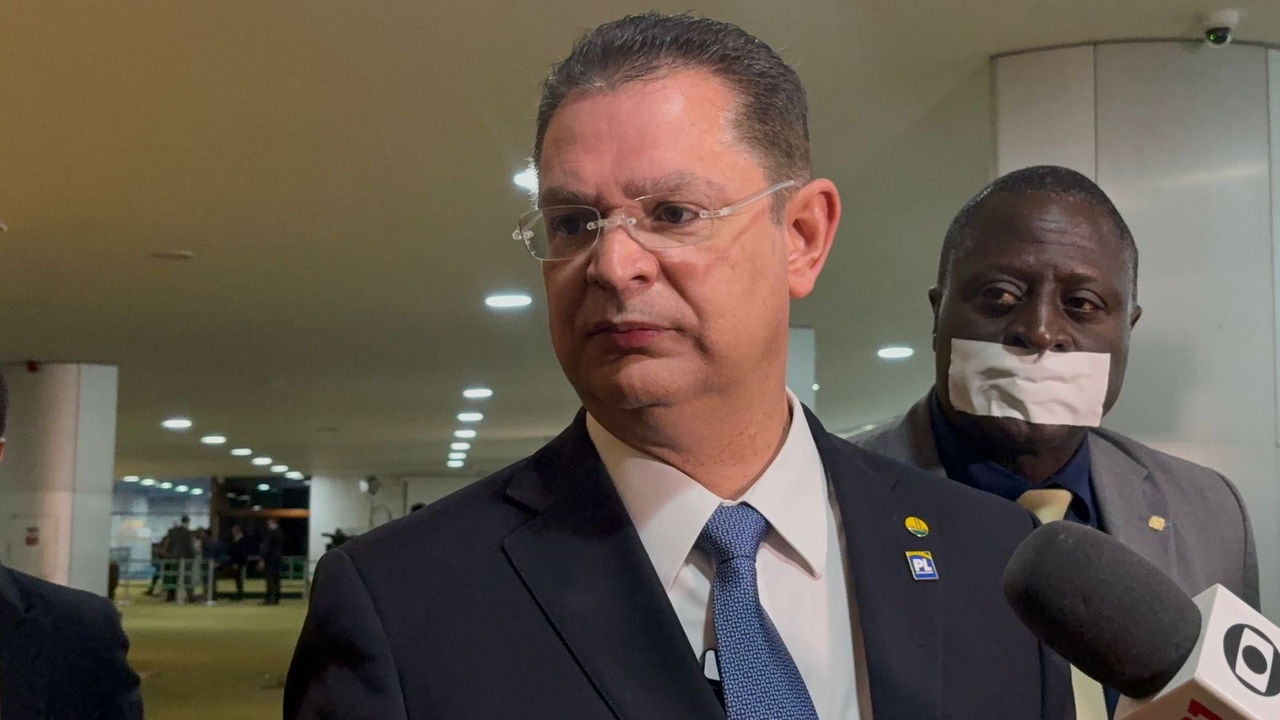 Líder do PL, deputado Sóstenes Cavalcante (RJ), declarou que não há previsão para desobstrução dos plenários do Congresso Nacional