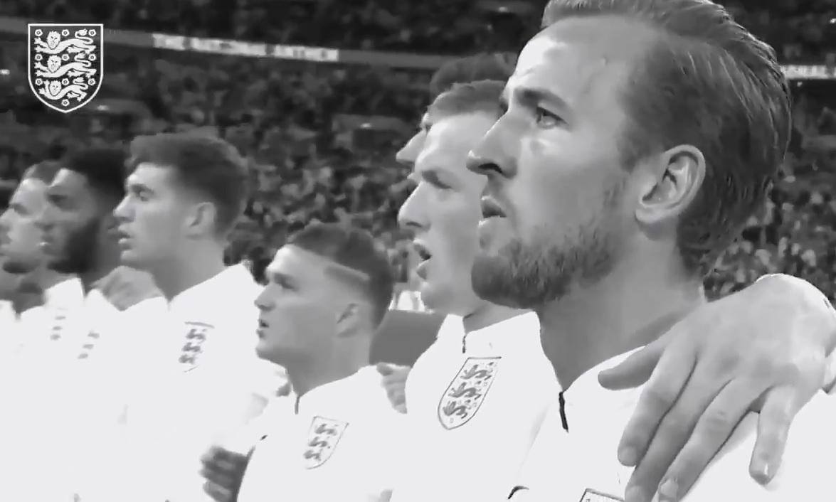 Início da partida entre Inglaterra x Suíça será transmitido em preto e branco em campanha contra o racismo