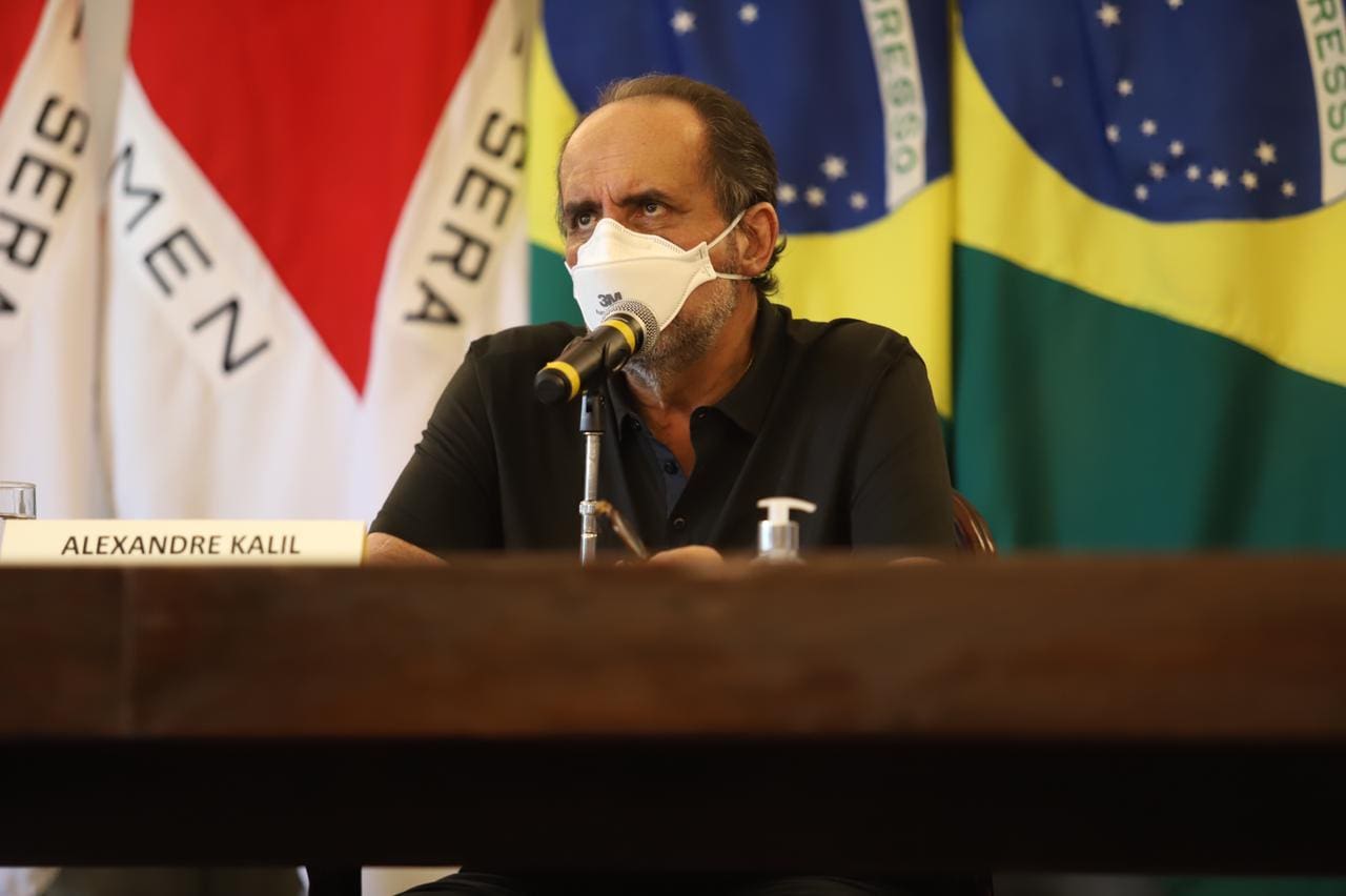 Prefeito de Belo Horizonte Alexandre Kalil anuncia reabertura de Belo Horizonte