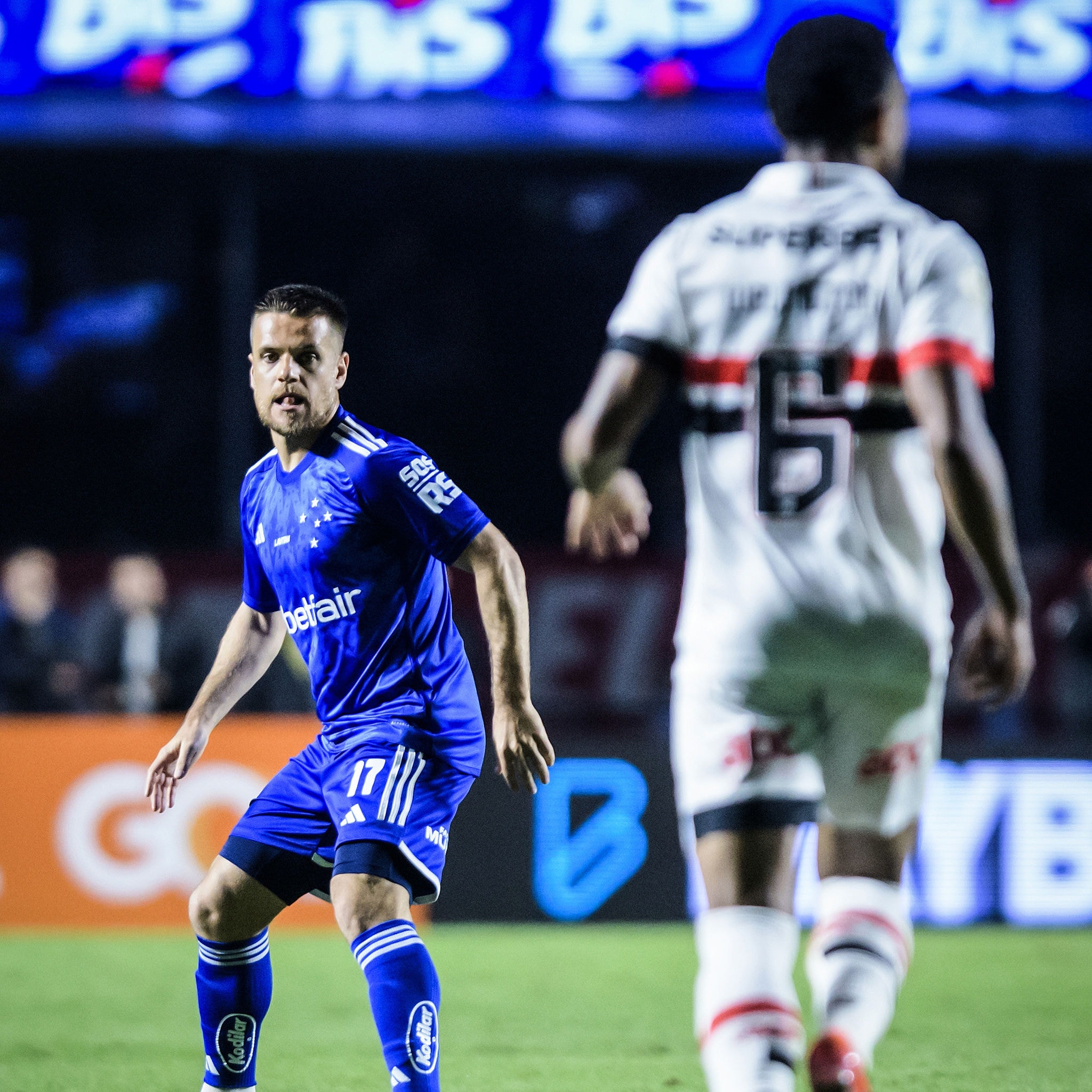 Ramiro entrou no segundo tempo da derrota do Cruzeiro para o São Paulo, neste domingo (2 de junho)