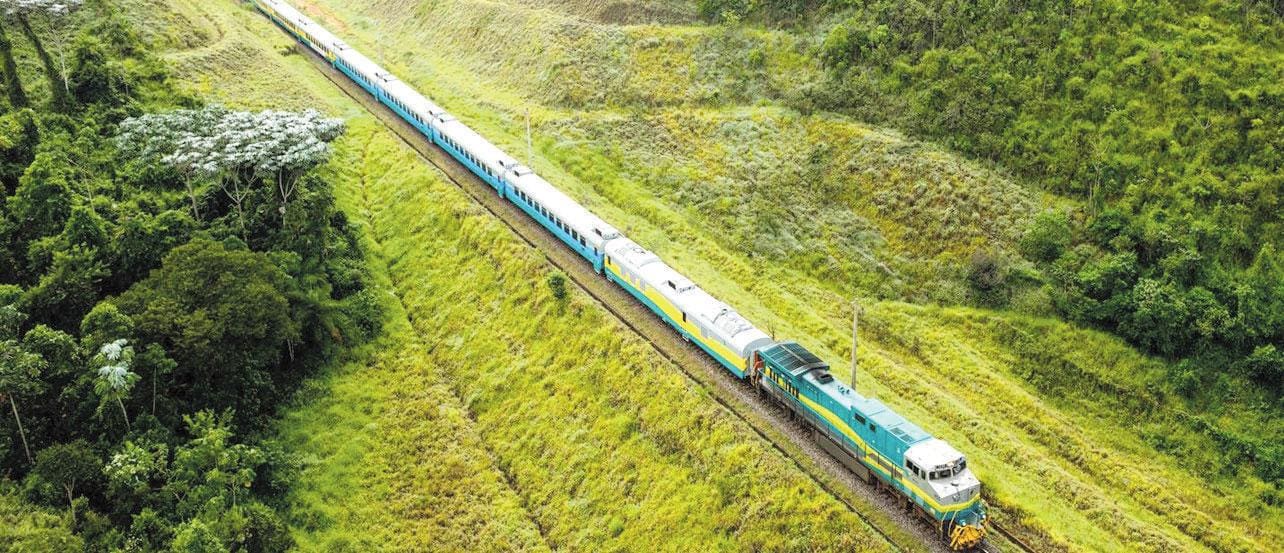 Trem da EFVM é o único com viagens de passageiros diárias no Brasil 