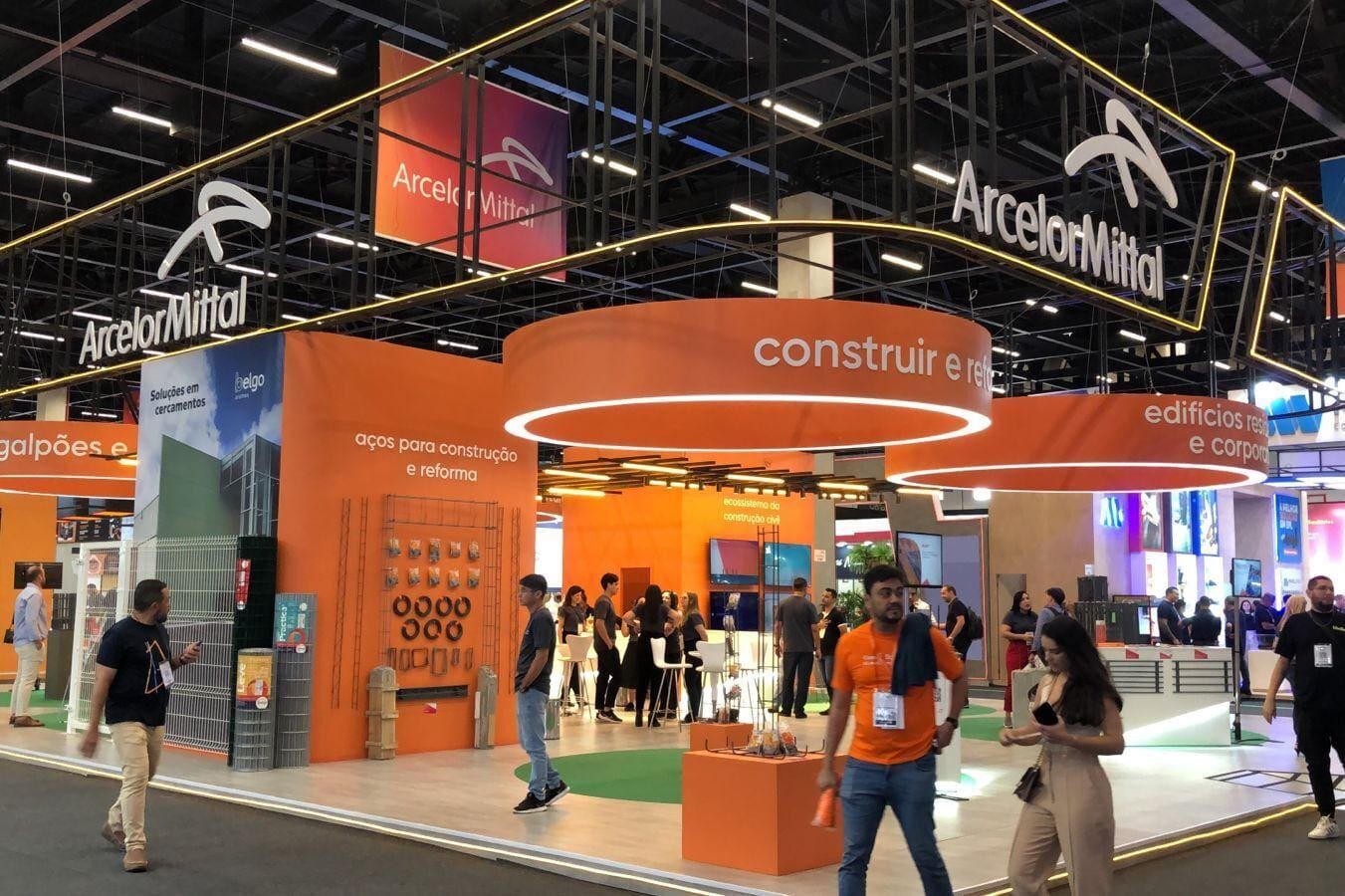 ArcelorMittal apresenta soluções de baixo carbono e alta tecnologia na Feicon 2024