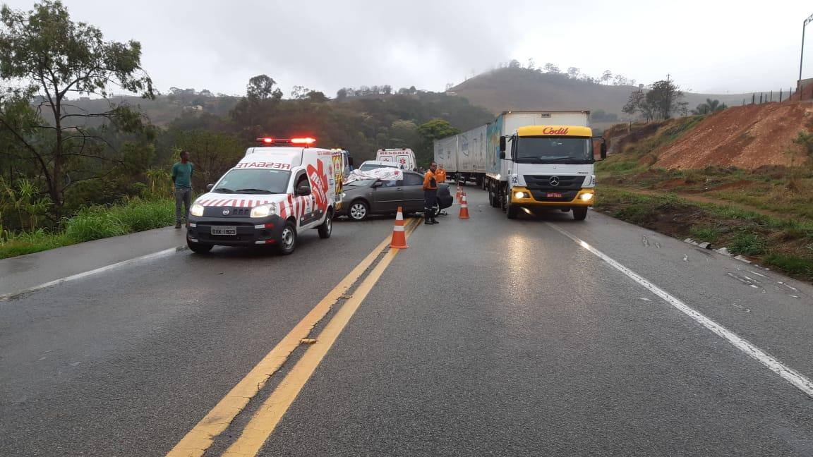 Os dois acidentes aconteceram no mesmo trecho da BR-381