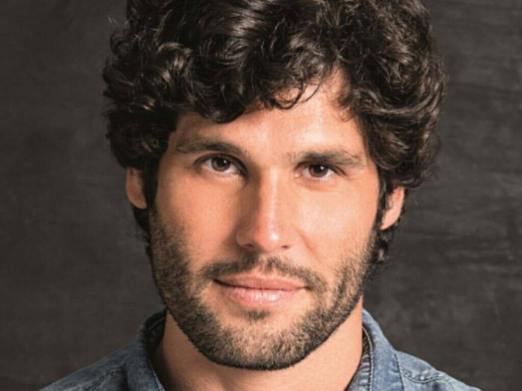 Dudu Azevedo relembra contrato na Globo e expõe motivo de saída