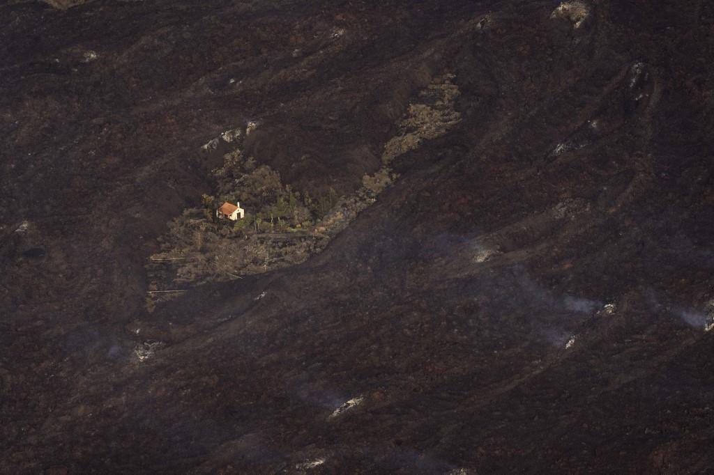 Lava de vulcão nas Ilhas Canárias