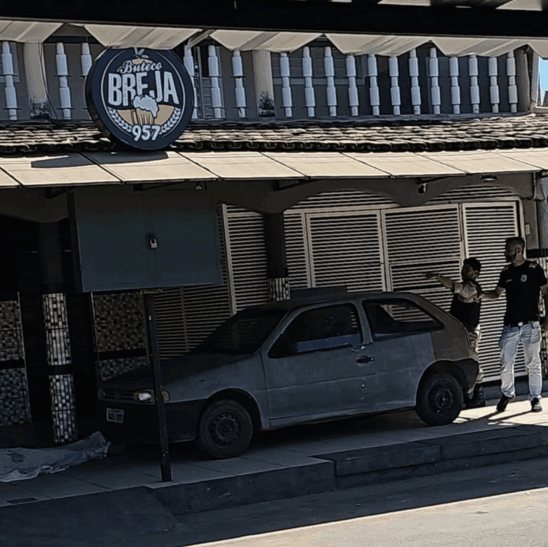 Homem é morto a tiros em avenida movimentada de Pirapora