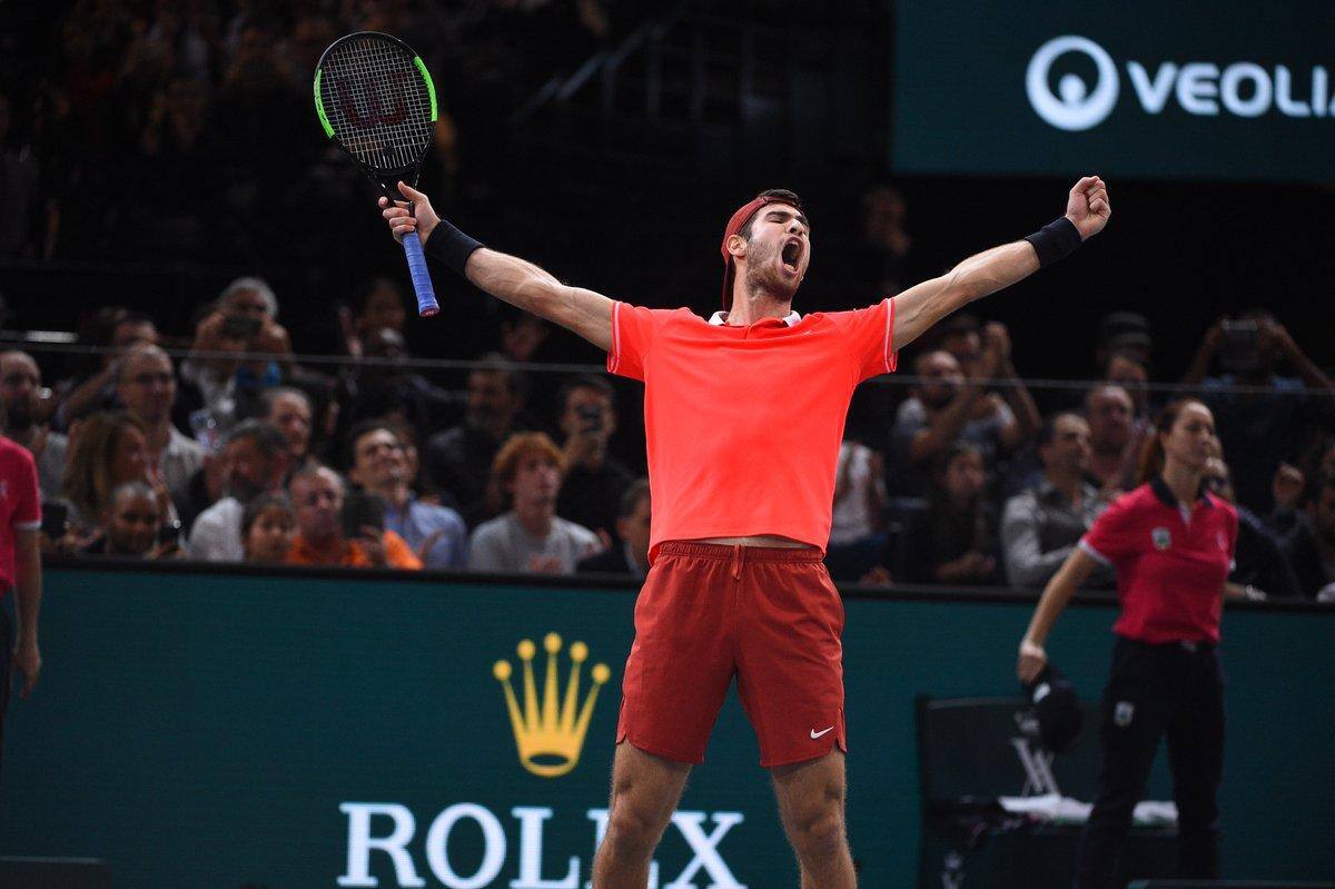 Atual 18º do mundo, Khachanov só tinha três títulos no currículo até então, todos de nível ATP 250