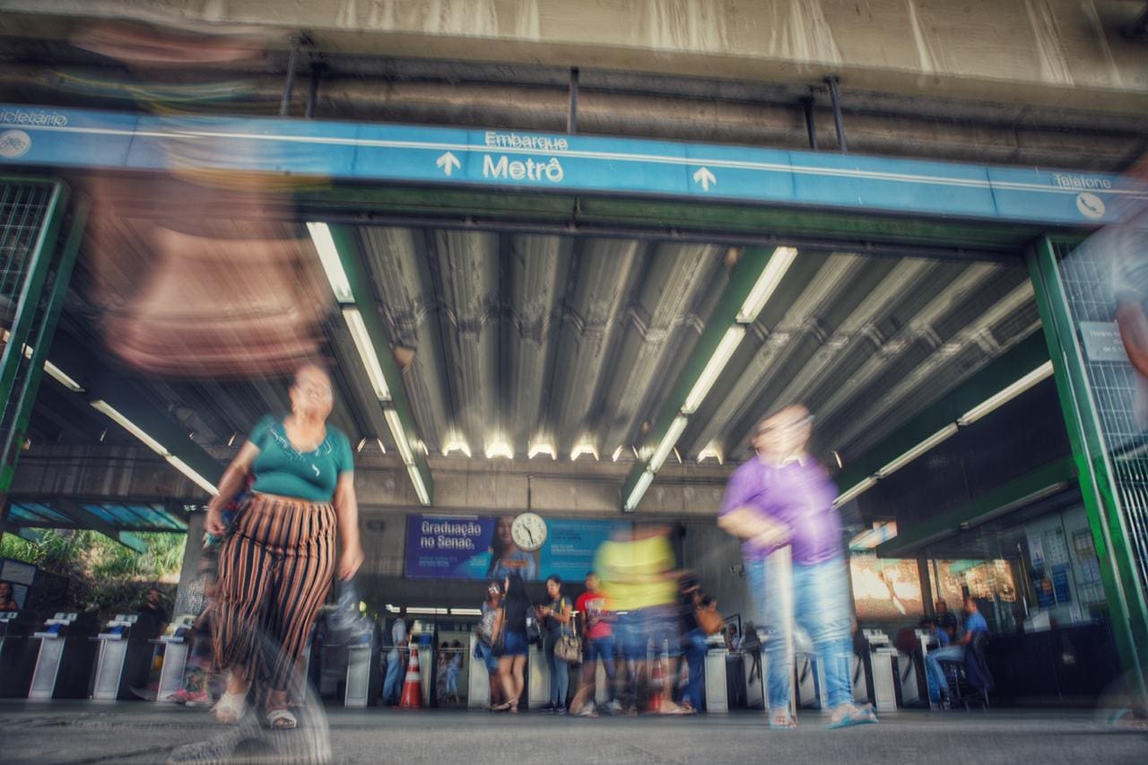 Metrô de BH volta a funcionar após nove dias de greve