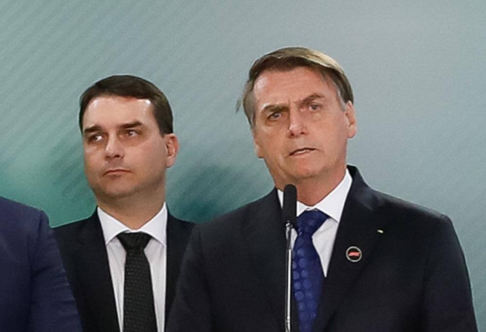 Flávio Bolsonaro com o pai, Jair Bolsonaro