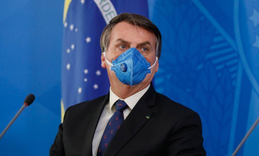 O presidente Jair Bolsonaro afirmou não acreditar em um colapso no sistema de saúde devido ao novo coronavírus