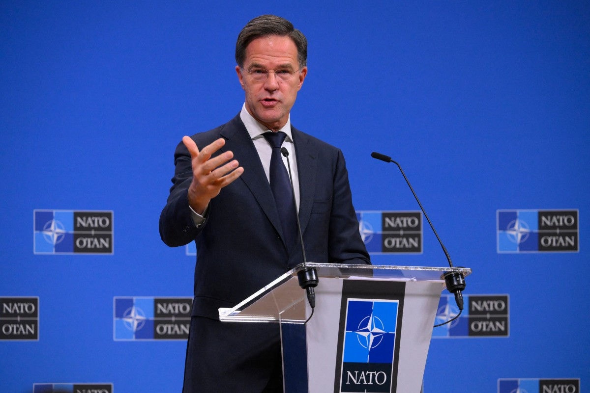 Mark Rutte direcionou ameaças a países que comercializam com a Rússia