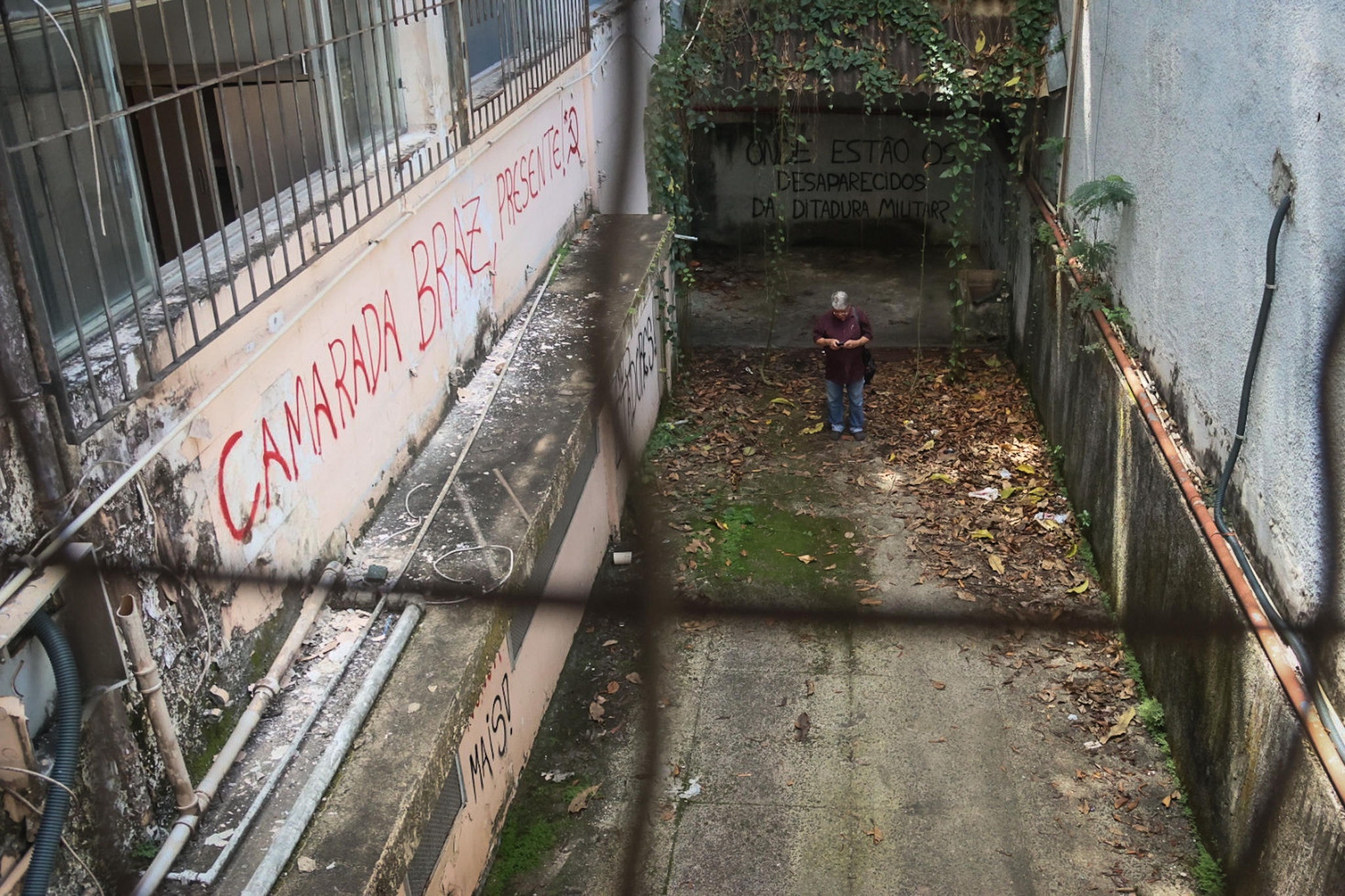 Prédio tem espaços com isolamento acústico que, conforme pesquisadora, dá indícios do que ocorreria na época da ditadura militar. Passe para o lado para ver todas as fotos.