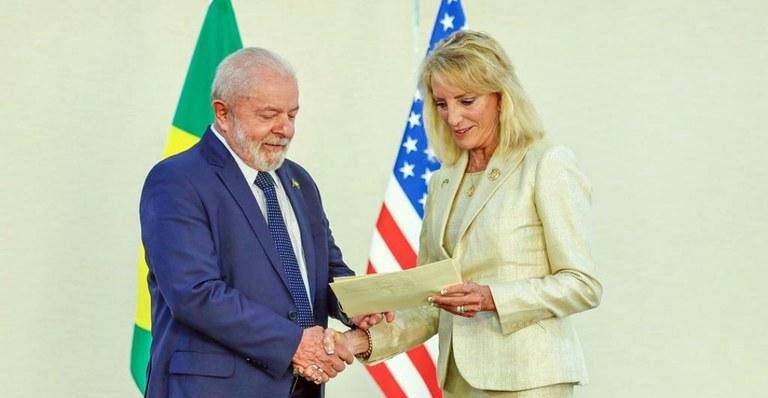 lula-euajpeg