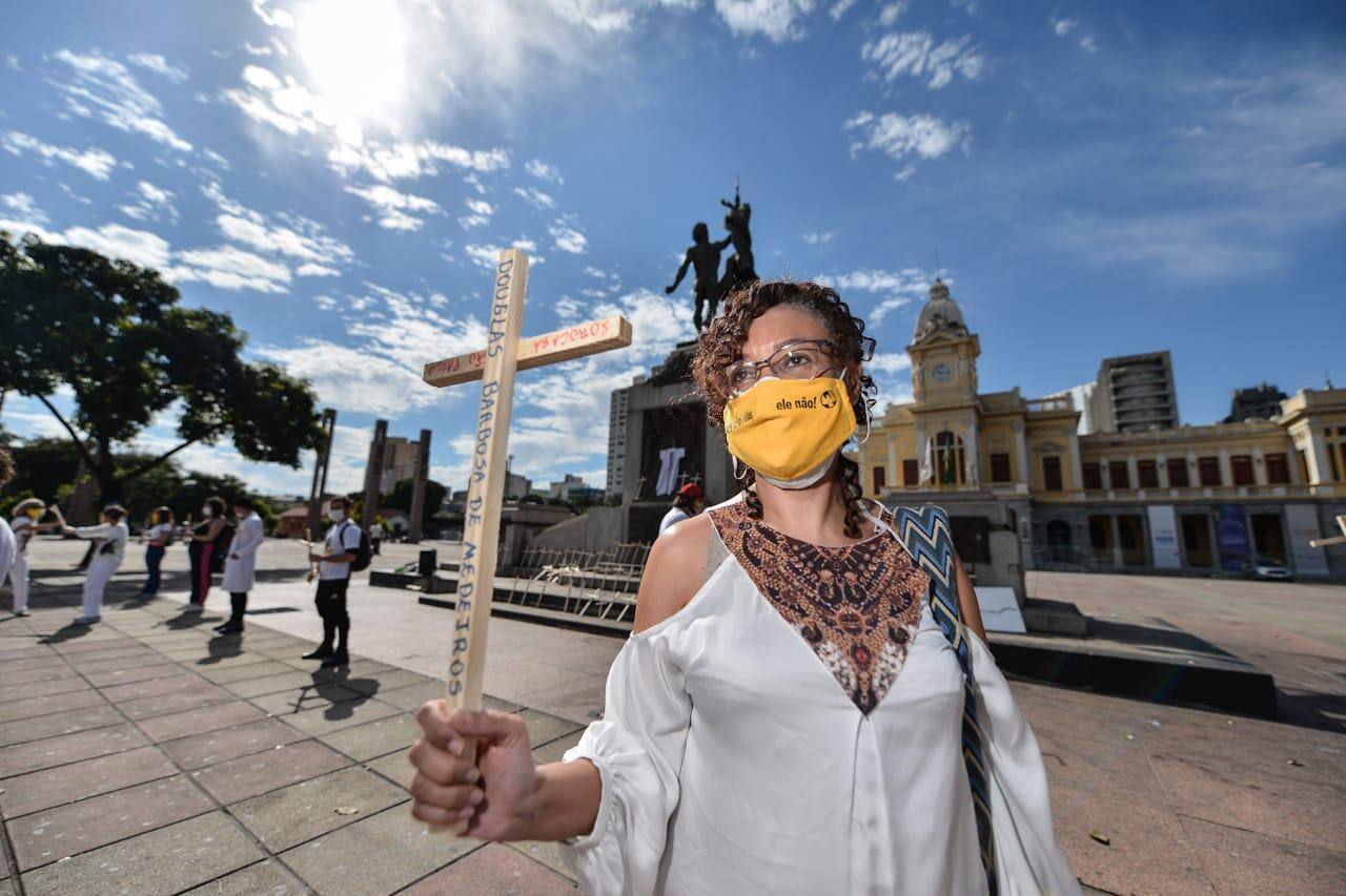 Médicos realizaram ato pacífico no centro de BH