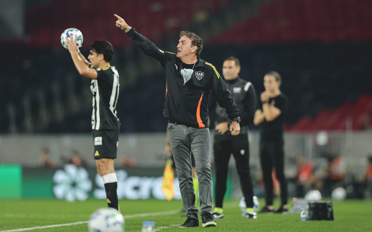 Cuca já projetou duelo decisivo contra o Flamengo