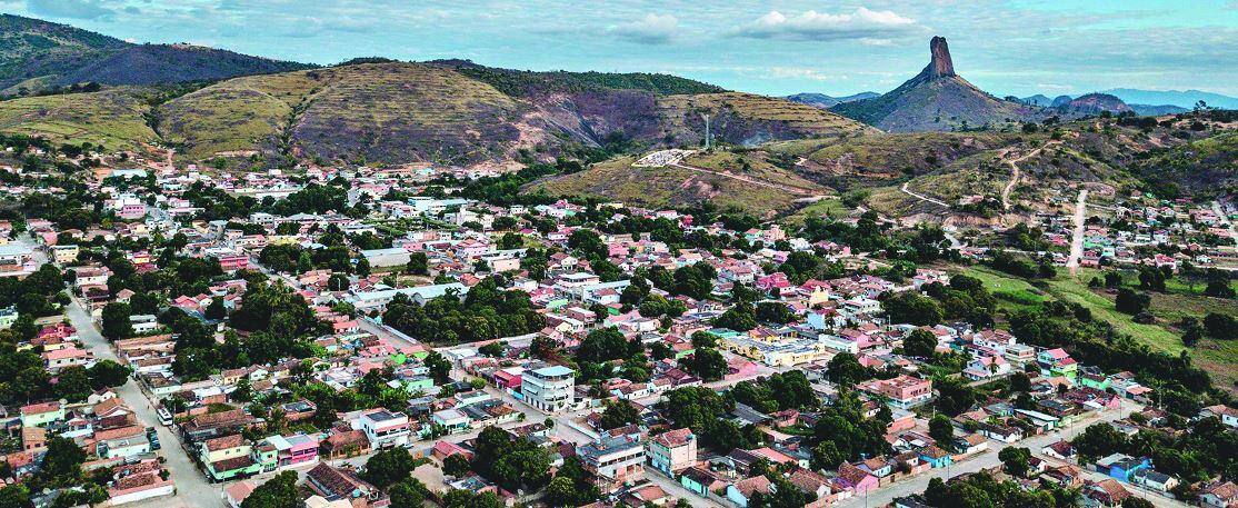 Curupaque, cidade no Vale do Rio Doce é um dos pontos de imigração para os EUA