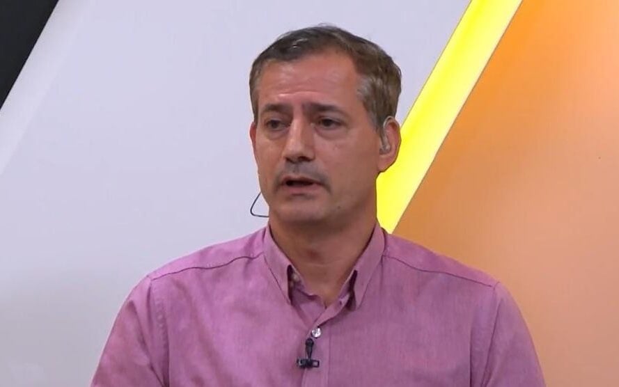 Sálvio Spínola é comentarista de arbitragem da Record (Foto: Reprodução)