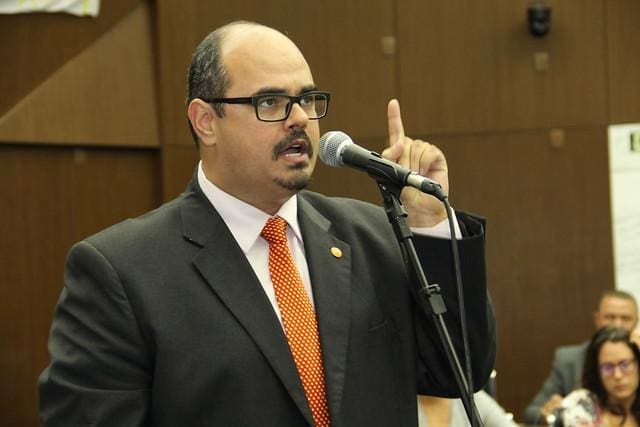Mateus Simões