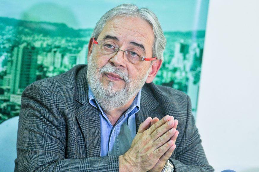 CIDADES / SUPER : BELO HORIZONTE - MG - SECRETARIA DE SAUDE BH  COLETIVA COM O SECRETARIO MUNICIPAL DE SAUDE JACKSON MACHADO PINTO 

FOTO : JOAO GODINHO / O TEMPO 20062018