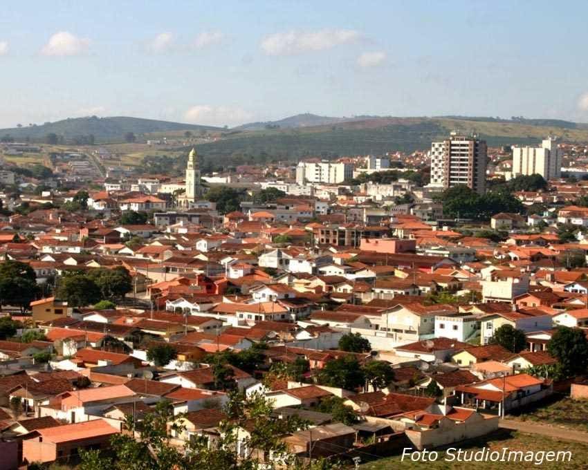 Festejo religioso atrai fiéis de todos os cantos do Brasil e, neste ano, mais de 50 mil pessoas são esperadas no município