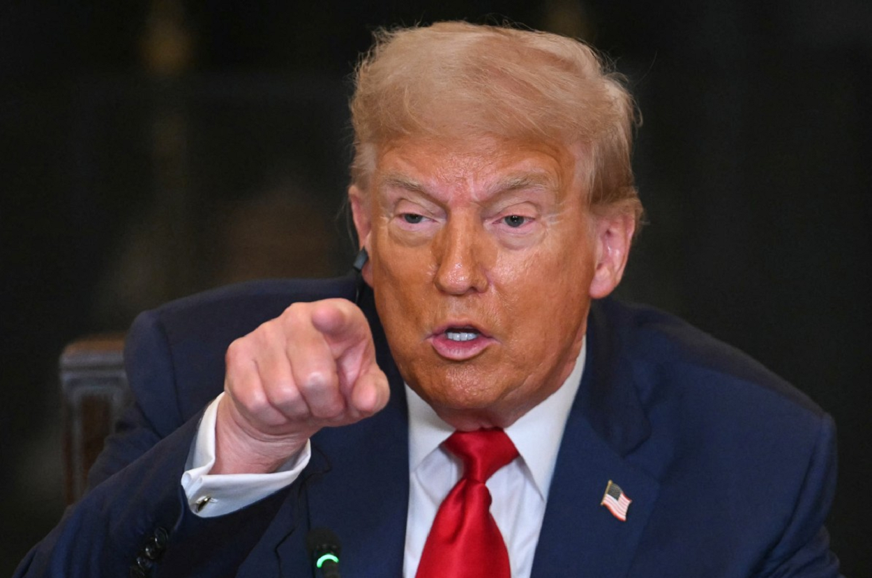 Tarifa de 50% prometida por Trump às exportações brasileiras deve entrar em vigor em 1º de agosto