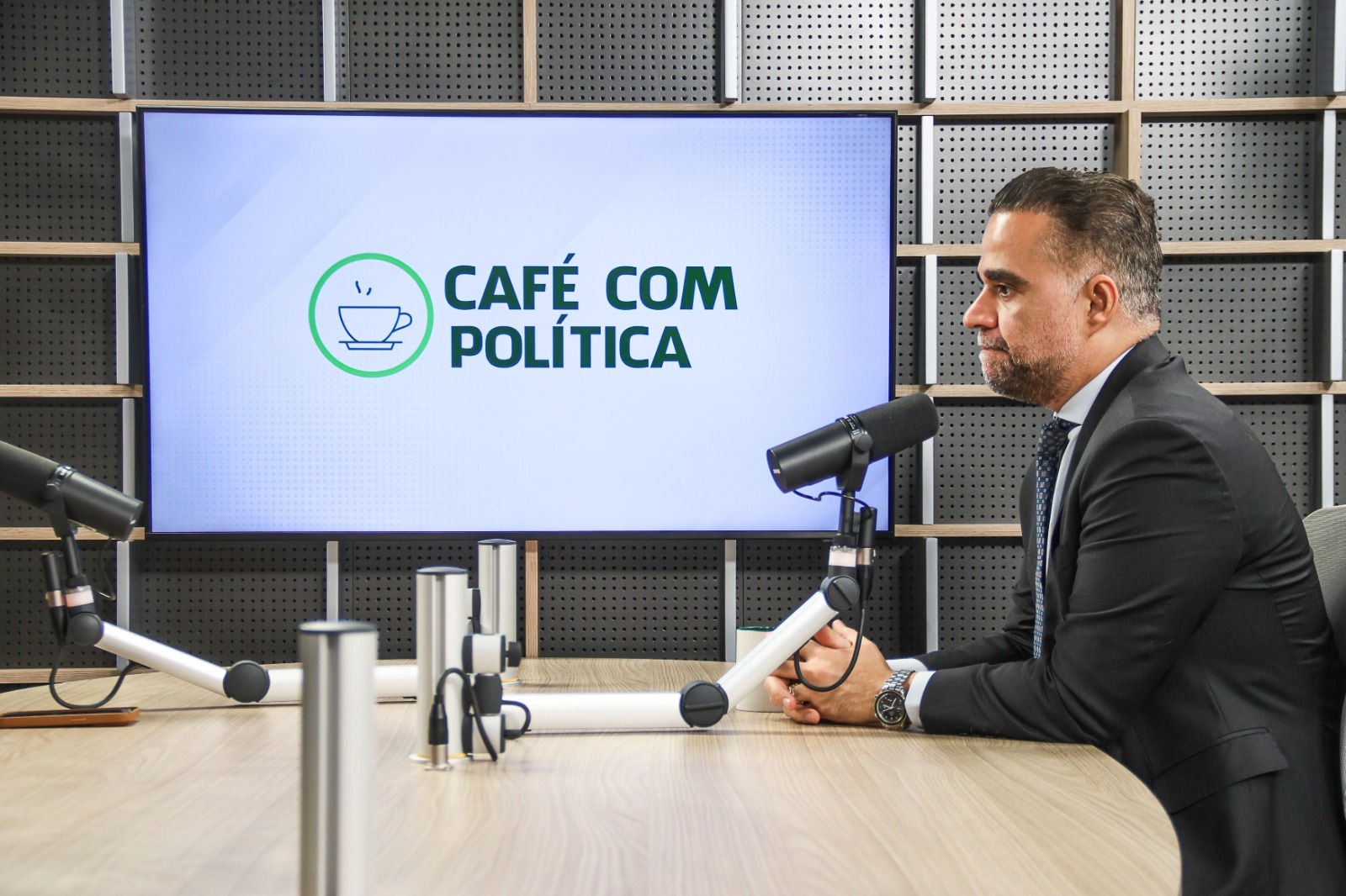 Presidente da OAB, Gustavo Chalfun