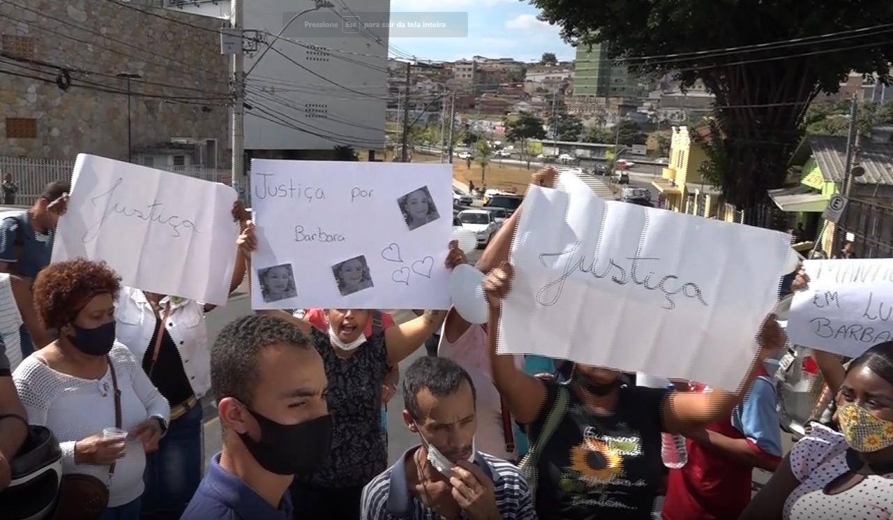 comunidade pede justiça por Bárbara Vitória