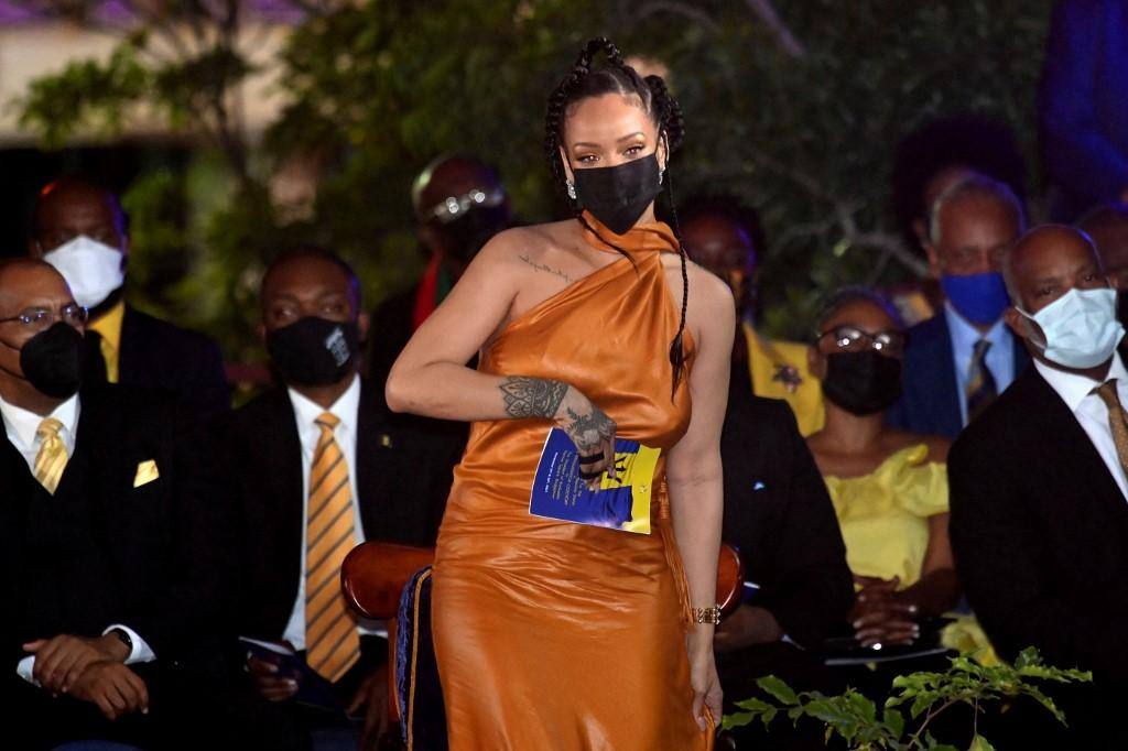 Rihanna se torna heroína nacional em Barbados, após proclamação da república
