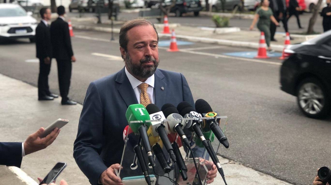 Ministro de Minas e Energia, Alexandre Silveira, comandou primeira reunião do Conselho Nacional de Política Energética (CNPE) no governo Lula