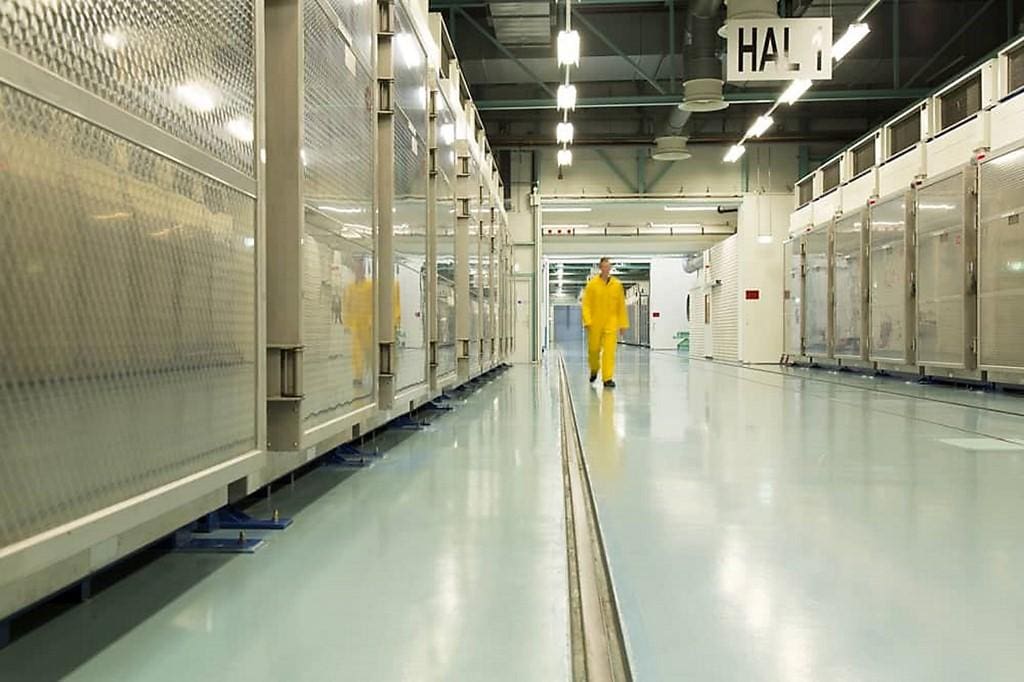 Irã volta a enriquecer urânio acima do limite permitido pelo acordo nuclear