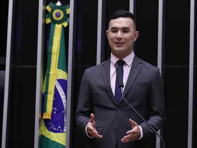 Deputado federal por Minas, Pedro Aihara busca assinaturas para criação da frente parlamentar em prol da prevenção e atenção às vítimas de queimaduras