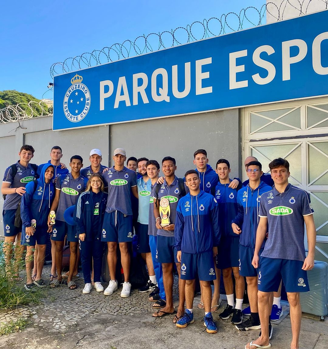 Equipe sub-19 do Sada Cruzeiro encara viagem de 27 horas para retornar a Belo Horizonte