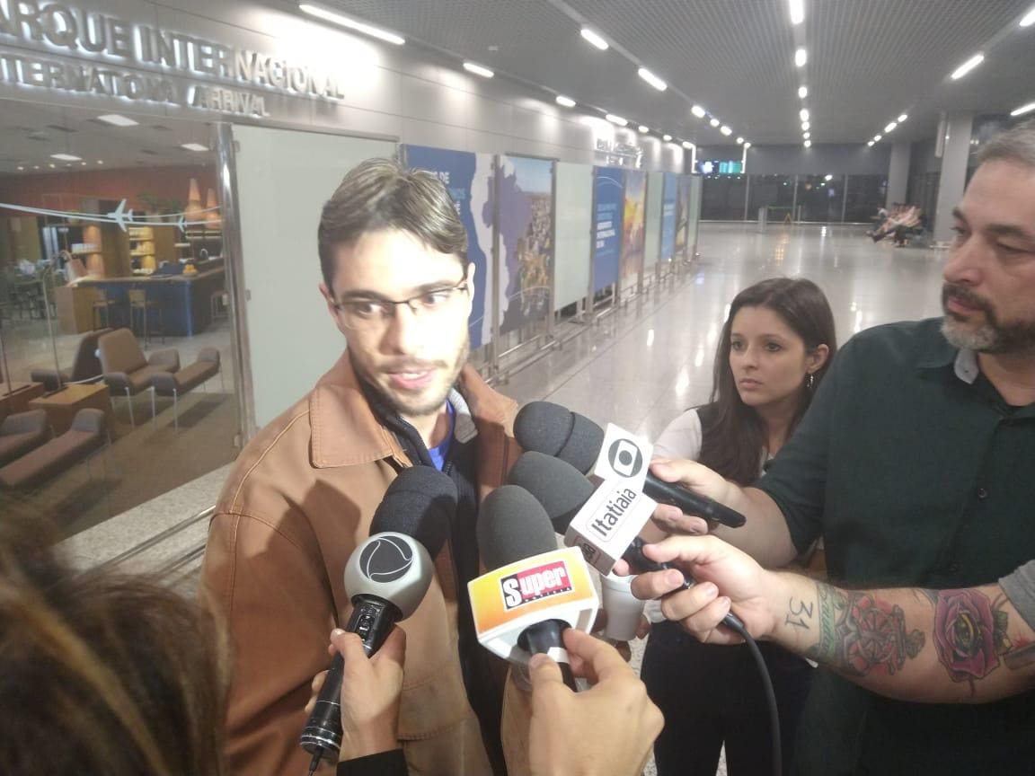 Brasileiros Deportados Confins