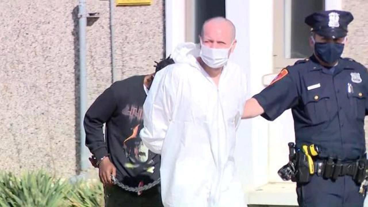 Thomas Scully-Powers foi preso e confessou o assassinato do pai durante videochamada pelo Zoom