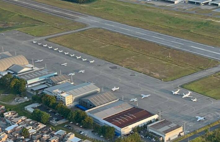 Protesto-pilotos-aeroporto-carlos-pratespng