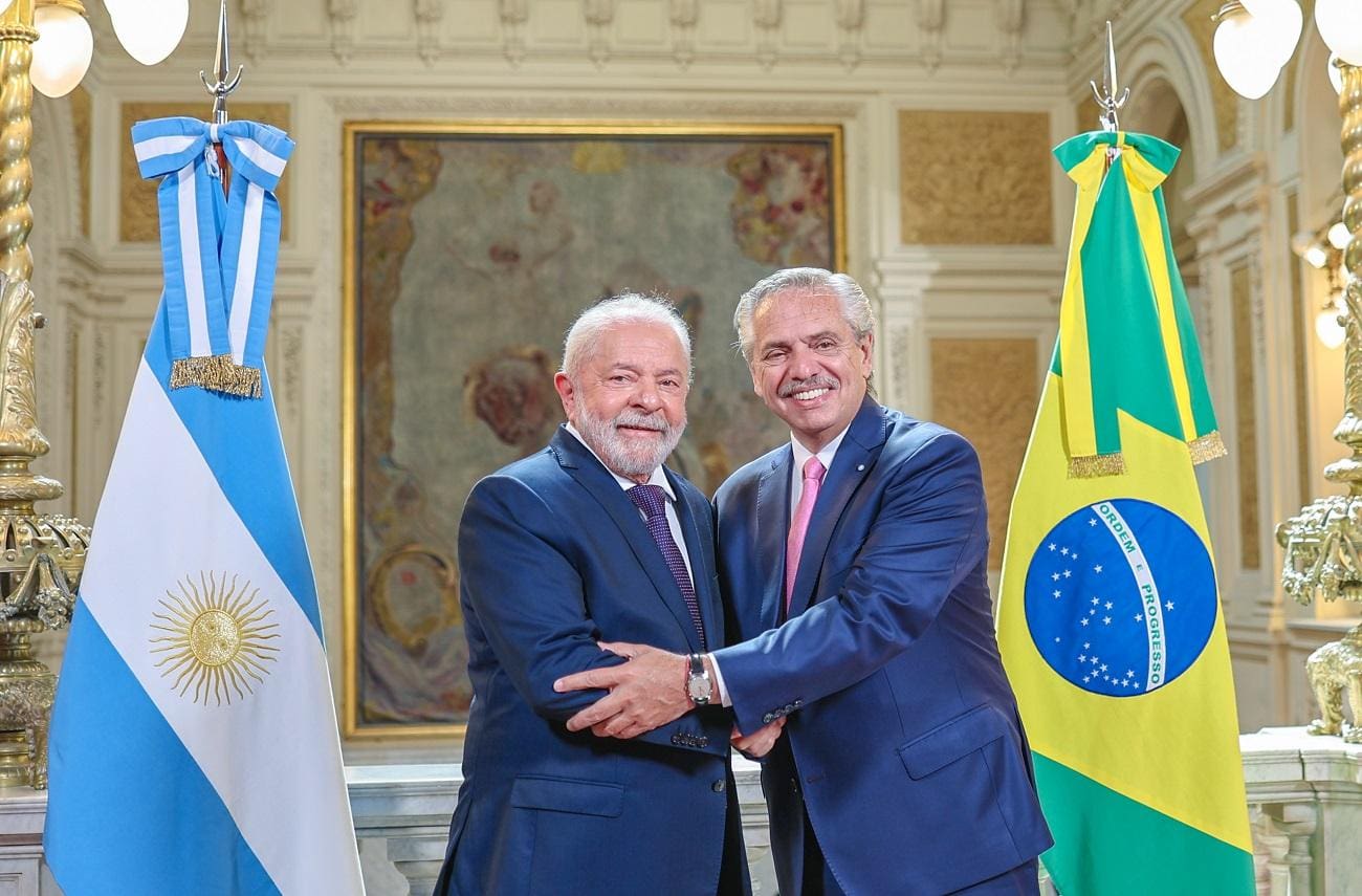 Em 23 de janeiro, Lula se encontra com o presidente da Argentina, Alberto Fernández, na Casa Rosada, em Buenos Aires