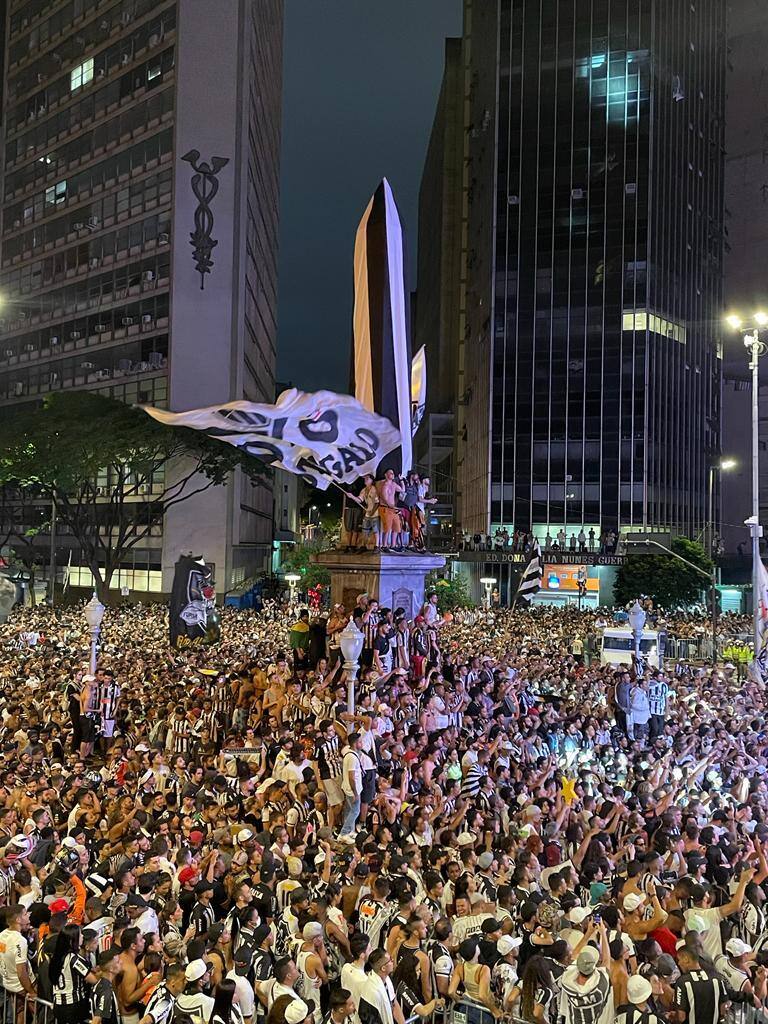 Prefeitura de BH multa Atlético por festa de comemoração do título