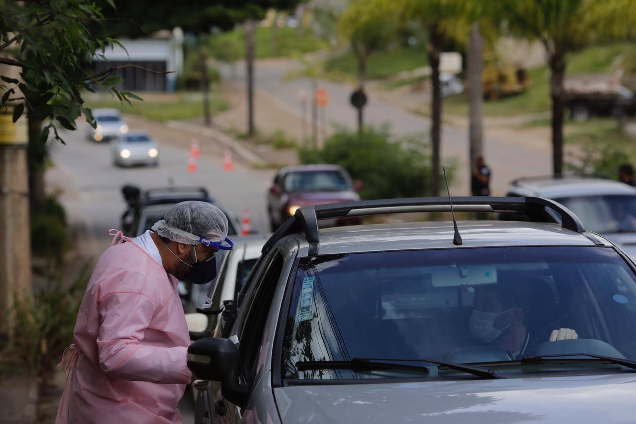 Na manhã de quarta, barreiras sanitárias em Santa Luzia formaram filas sem maiores complicações no trânsito