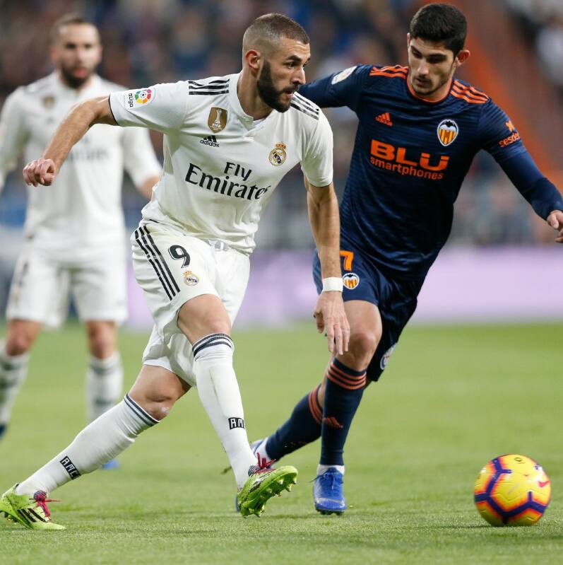 Agora na 5º posição, vitória sobre o Valencia reabilitou o Real Madrid na luta pelo taça do campeonato