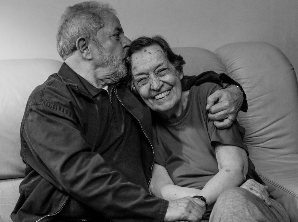 O presidente Lula lamentou a morte da economista Maria da Conceição Tavares por meio das suas redes sociais neste sábado (8)