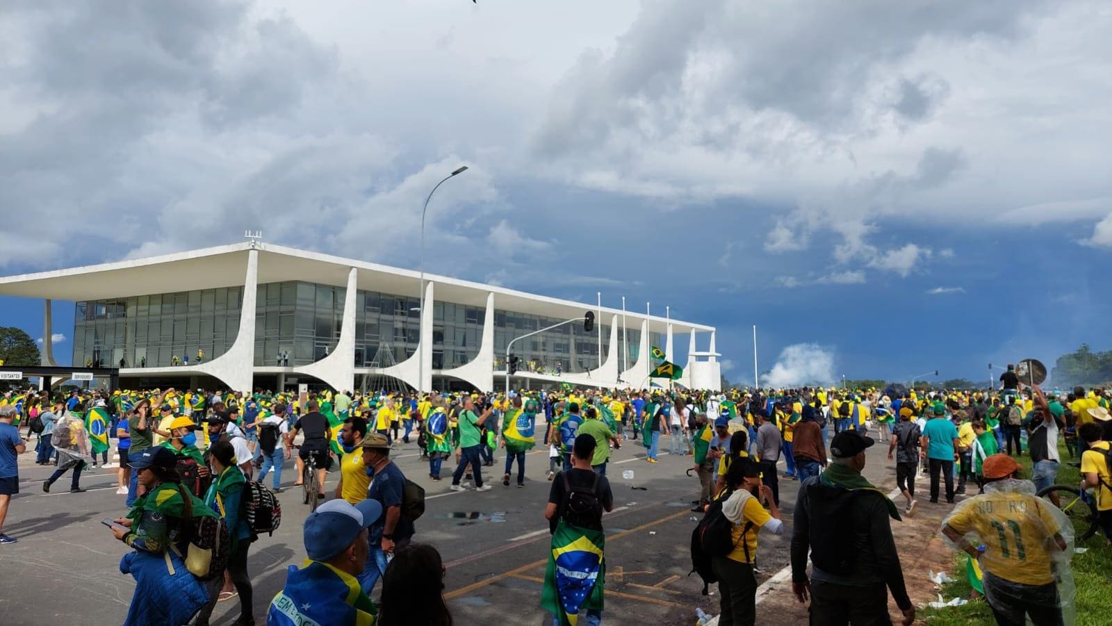 Invasão em Brasíliajpeg