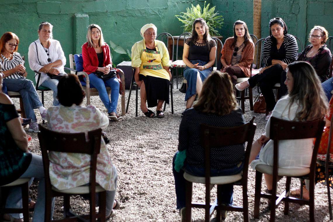 Flor Amarela Brumadinho ajuda mulheres a lidar com o luto